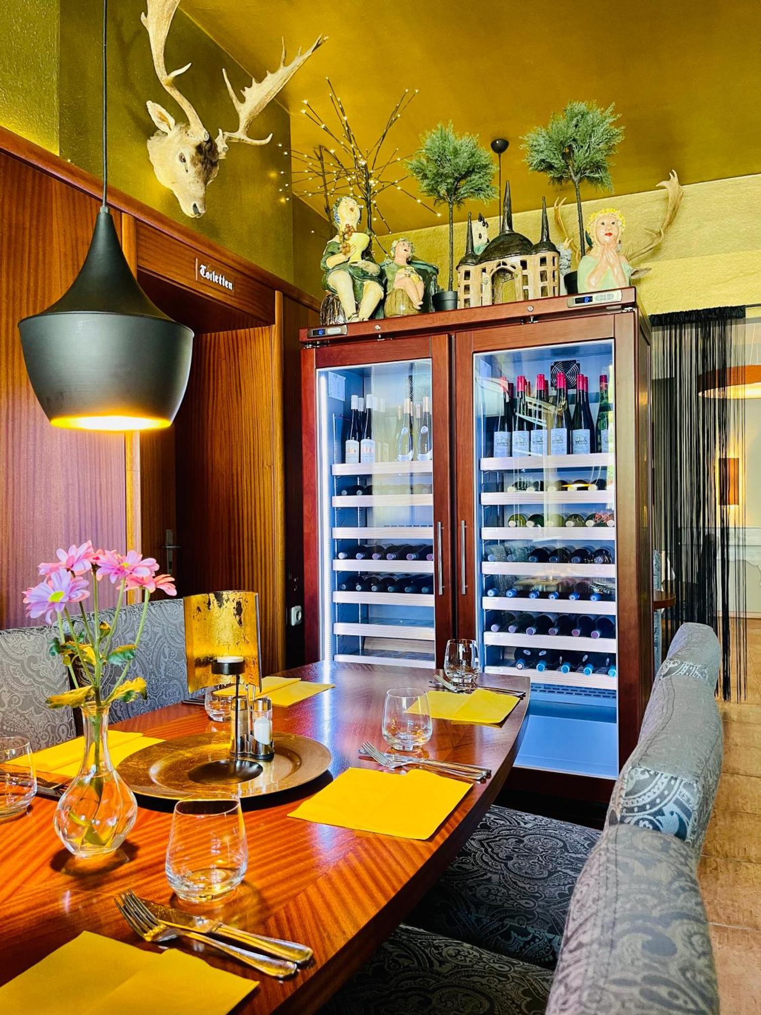 Zu Den Linden - Radebeul Pension Mit Restaurant Dış mekan fotoğraf